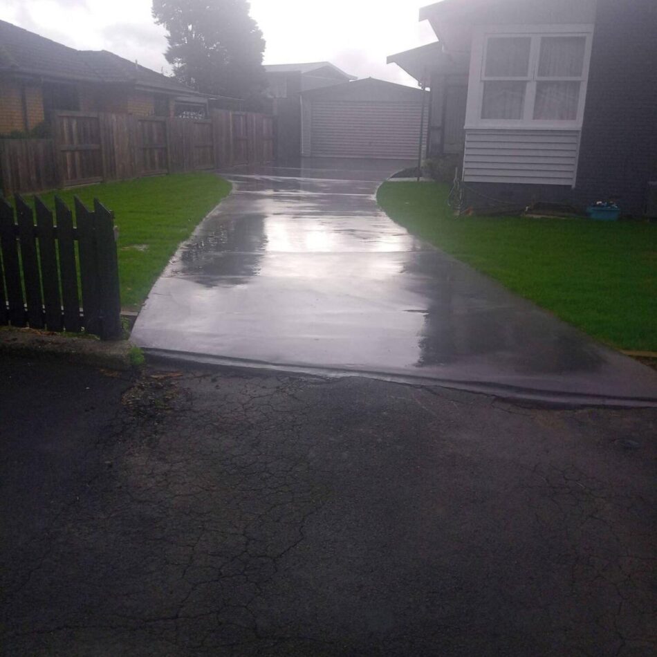 Concrete Driveways Hamilton: Durable and Stylish
